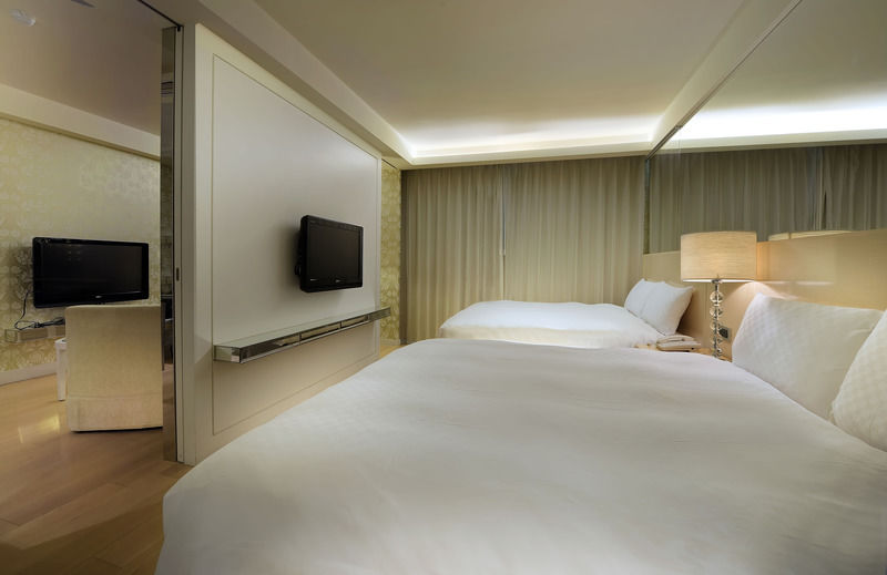 The Crystal Resort Sun Moon Lake Yuchi Exterior foto