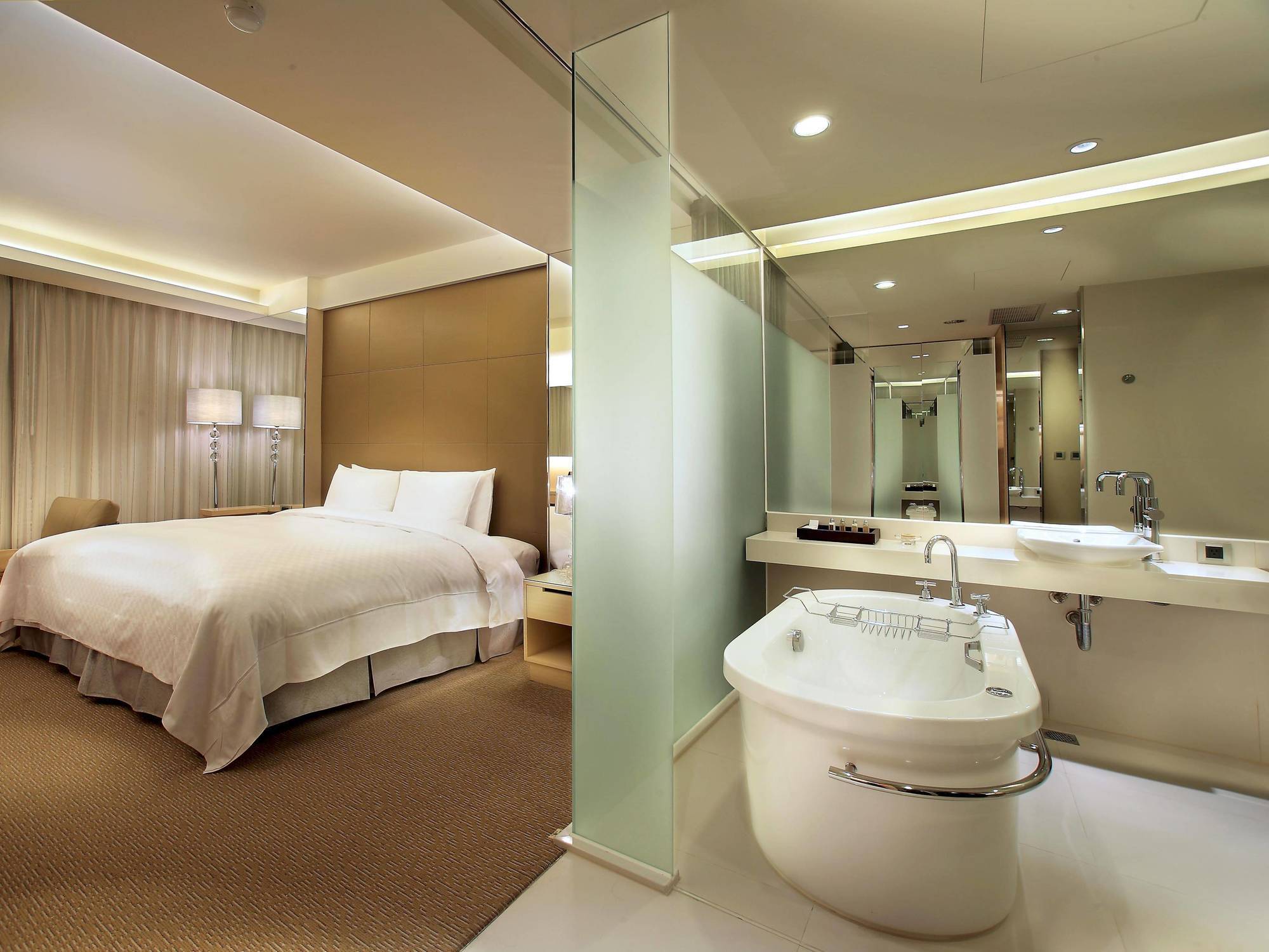 The Crystal Resort Sun Moon Lake Yuchi Exterior foto